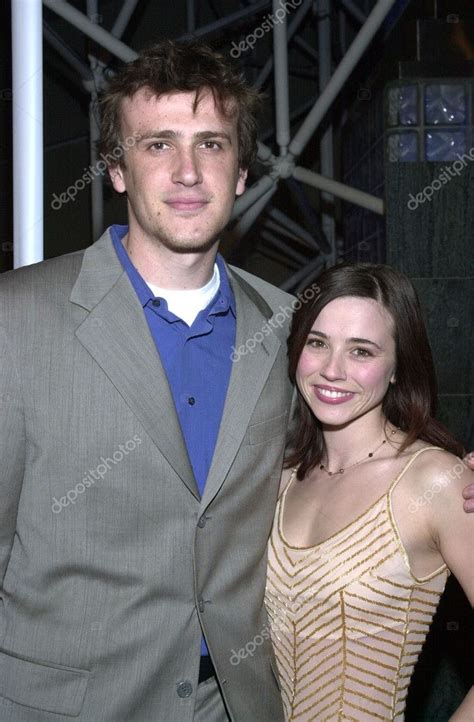 linda cardellini jason segel|This breakup really broke up Jason Segel